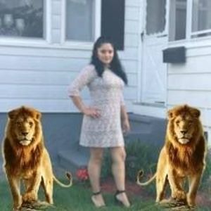 Meet your Posher, Yesenia